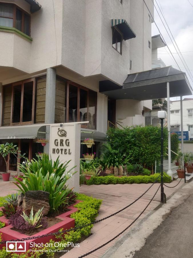 Hotel Grg Vadodara Bagian luar foto