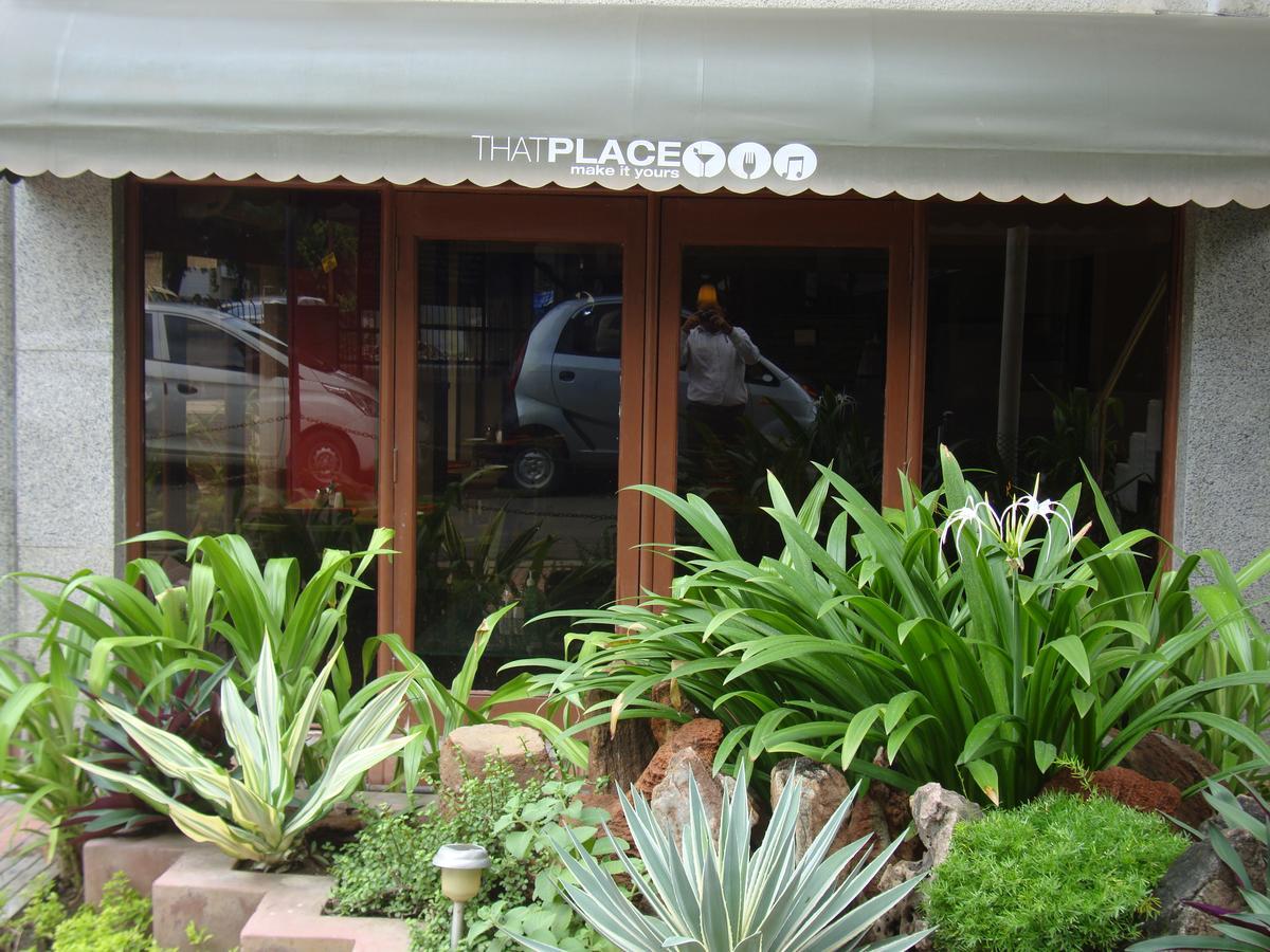Hotel Grg Vadodara Bagian luar foto