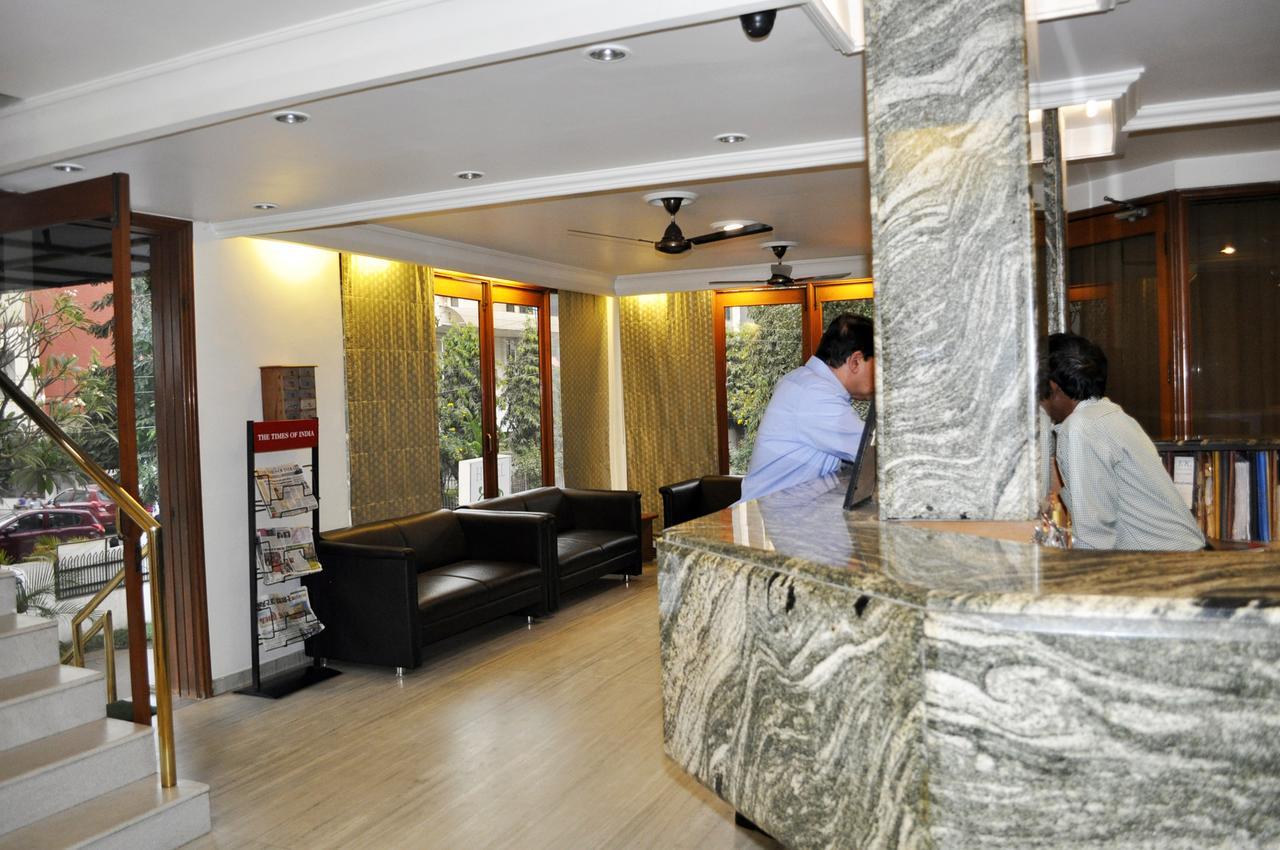 Hotel Grg Vadodara Bagian luar foto
